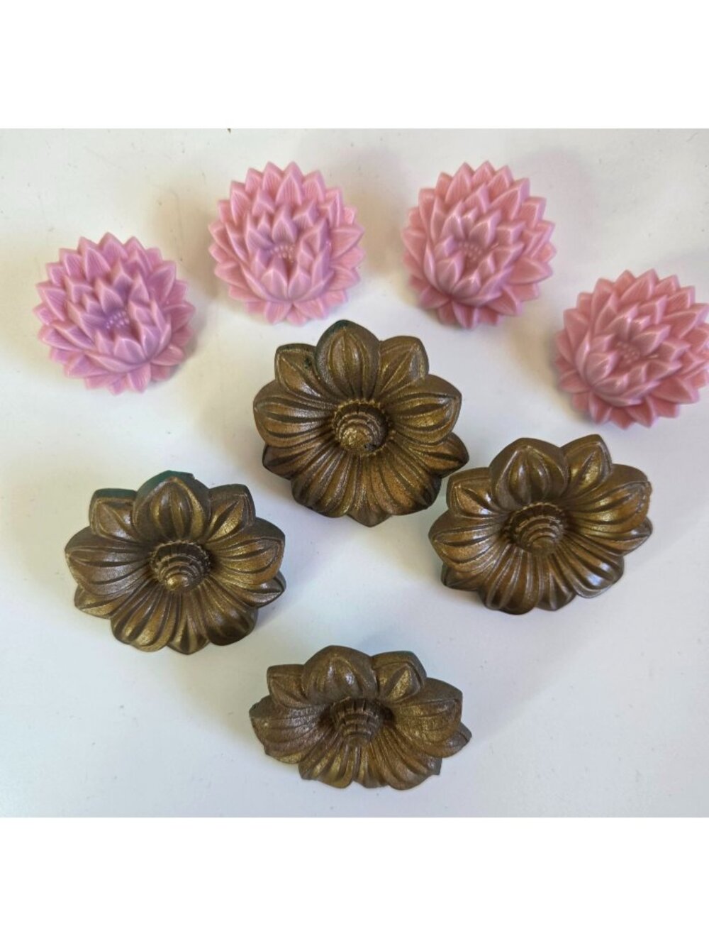 Vtg Floral Upholstery Tacks Pins Pink & Bronze Decorative Nail Heads Set Of 8